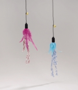 **I.P.T.S. 430283 Игрушка д/котят Удочка с разноцветными пёрышками, в ассорт. 35см ― ЗооРесторан